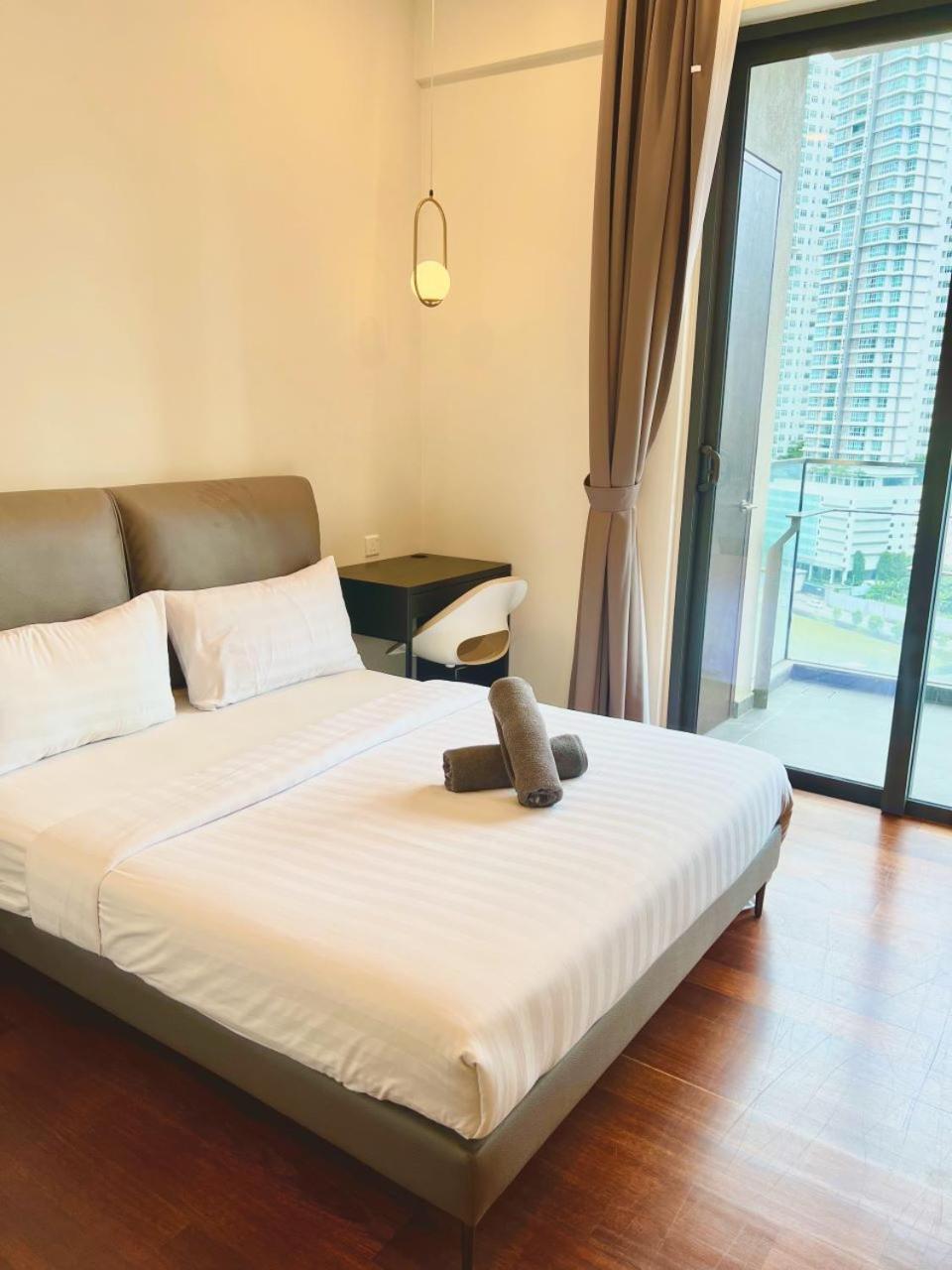 Apartment The Manor Klcc Serviced *