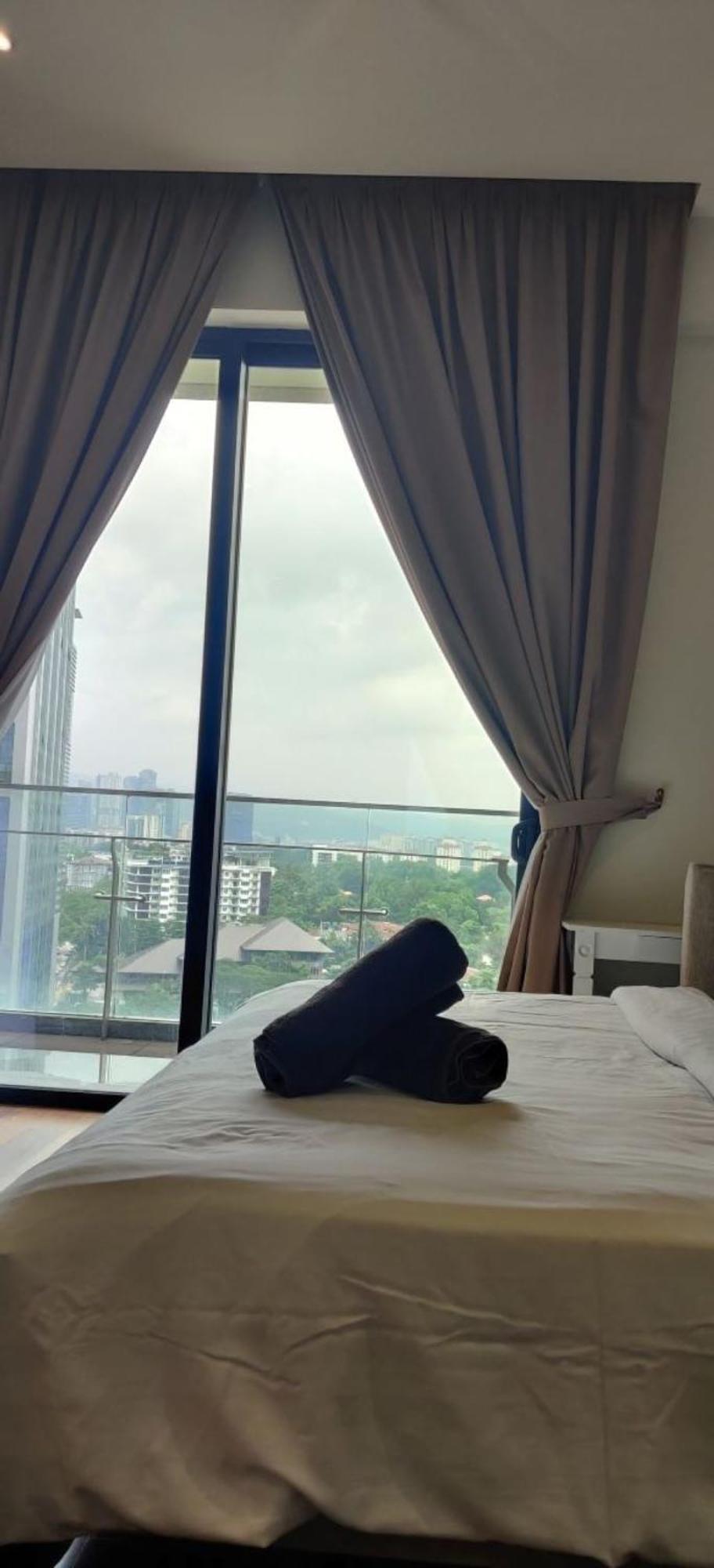 The Manor Klcc Serviced